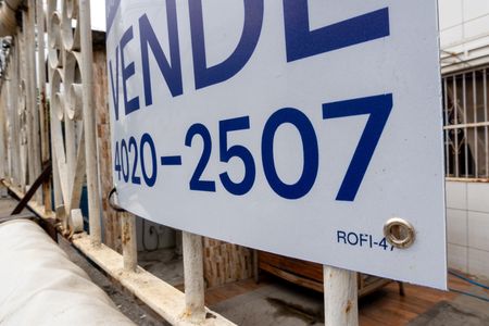 Casa à venda com 311m², 5 quartos e 1 vaga