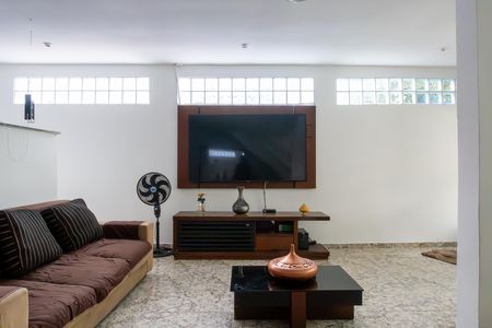 Casa à venda com 5 quartos, 311m² em Sampaio, Rio de Janeiro