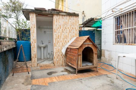 Casa à venda com 311m², 5 quartos e 1 vaga
