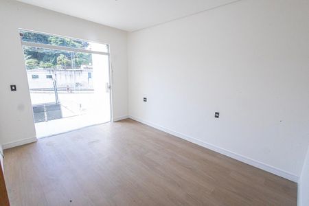 Casa à venda com 100m², 2 quartos e 1 vaga Casa à venda com 100m², 2 quartos e 1 vagaquarto 1 / varanda