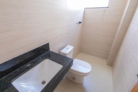 Casa à venda com 100m², 2 quartos e 1 vaga Casa à venda com 100m², 2 quartos e 1 vagabanheiro