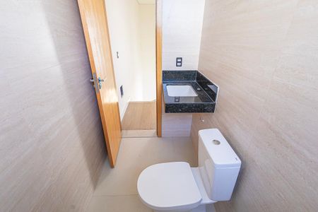 Casa à venda com 100m², 2 quartos e 1 vaga Casa à venda com 100m², 2 quartos e 1 vagabanheiro