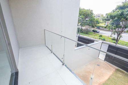 Casa à venda com 100m², 2 quartos e 1 vaga Casa à venda com 100m², 2 quartos e 1 vagavaranda