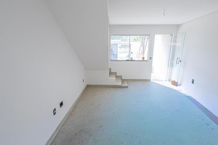 sala de casa à venda com 3 quartos, 150m² em Parque Xangri-lá, Contagem