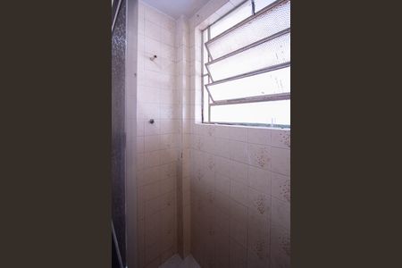 Casa para alugar com 60m², 2 quartos e 1 vaga Casa para alugar com 60m², 2 quartos e 1 vagaBanheiro