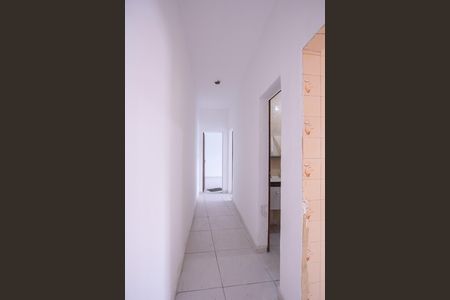 Casa para alugar com 60m², 2 quartos e 1 vaga Casa para alugar com 60m², 2 quartos e 1 vagaCorredor