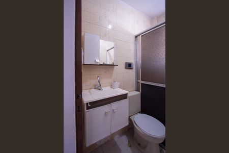 Casa para alugar com 60m², 2 quartos e 1 vaga Casa para alugar com 60m², 2 quartos e 1 vagaBanheiro