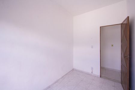 Quarto 1 de casa para alugar com 2 quartos, 60m² em Colubandê, São Gonçalo