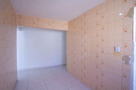 Casa para alugar com 60m², 2 quartos e 1 vaga Casa para alugar com 60m², 2 quartos e 1 vagaCozinha