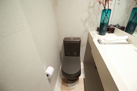 Apartamento para alugar com 142m², 3 quartos e 2 vagas Apartamento para alugar com 142m², 3 quartos e 2 vagasLavabo
