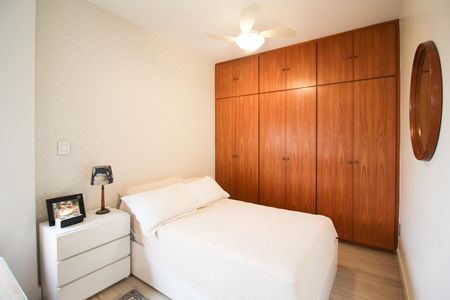 Apartamento para alugar com 142m², 3 quartos e 2 vagas Apartamento para alugar com 142m², 3 quartos e 2 vagasSuíte
