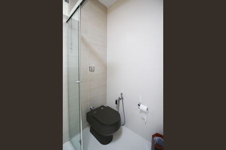 Apartamento para alugar com 142m², 3 quartos e 2 vagas Apartamento para alugar com 142m², 3 quartos e 2 vagasBanheiro da Suíte