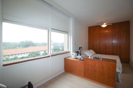 Apartamento para alugar com 142m², 3 quartos e 2 vagas Apartamento para alugar com 142m², 3 quartos e 2 vagasSuíte