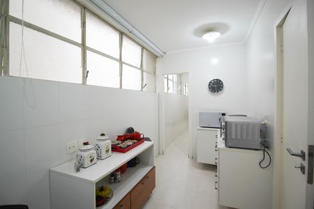 Apartamento para alugar com 142m², 3 quartos e 2 vagas Apartamento para alugar com 142m², 3 quartos e 2 vagasCozinha