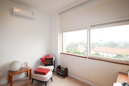 Apartamento para alugar com 142m², 3 quartos e 2 vagas Apartamento para alugar com 142m², 3 quartos e 2 vagasSuíte