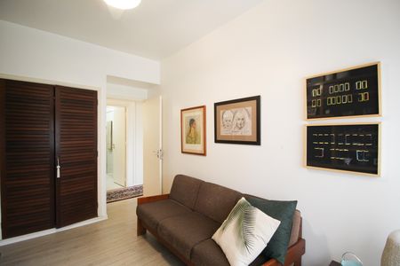 Apartamento para alugar com 142m², 3 quartos e 2 vagas Apartamento para alugar com 142m², 3 quartos e 2 vagasQuarto 2