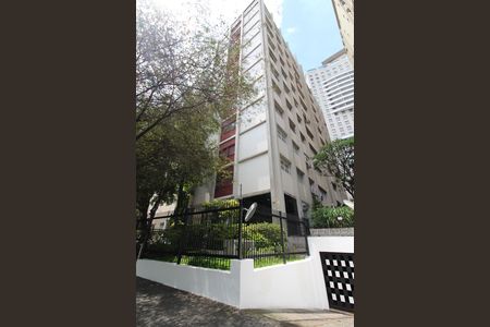 Apartamento para alugar com 142m², 3 quartos e 2 vagas Apartamento para alugar com 142m², 3 quartos e 2 vagasFachada