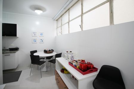 Apartamento para alugar com 142m², 3 quartos e 2 vagas Apartamento para alugar com 142m², 3 quartos e 2 vagasCozinha