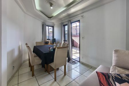 Apartamento para alugar com 301m², 3 quartos e 3 vagasSala