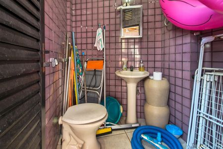 Apartamento para alugar com 301m², 3 quartos e 3 vagasBanheiro 2