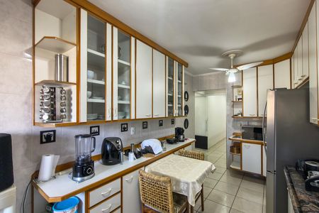 Apartamento para alugar com 301m², 3 quartos e 3 vagasCozinha 