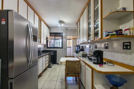 Apartamento para alugar com 301m², 3 quartos e 3 vagasCozinha 