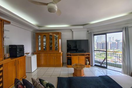Apartamento para alugar com 301m², 3 quartos e 3 vagasSala