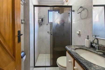 Apartamento para alugar com 301m², 3 quartos e 3 vagasBanheiro 