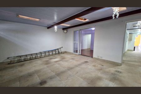 Casa para alugar com 113m², 3 quartos e 2 vagas
