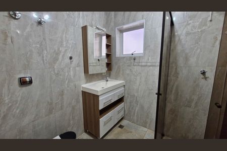 Casa para alugar com 113m², 3 quartos e 2 vagas