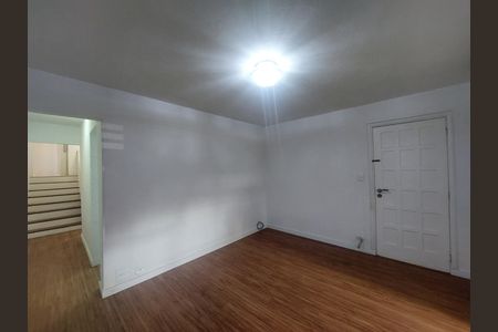Sala de casa para alugar com 3 quartos, 113m² em Jardim Satelite, São Paulo