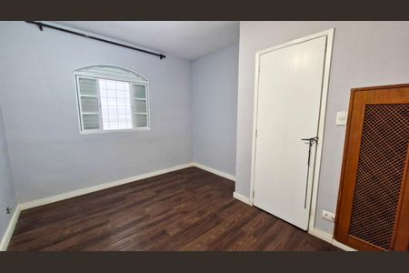 Casa para alugar com 113m², 3 quartos e 2 vagas