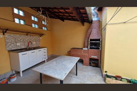 Casa para alugar com 113m², 3 quartos e 2 vagas