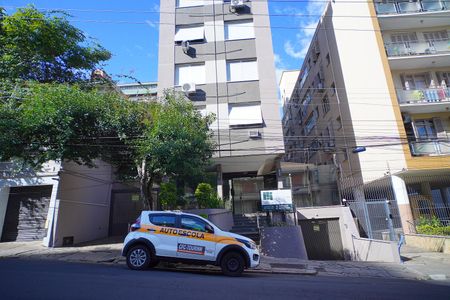 Apartamento à venda com 70m², 2 quartos e 1 vaga Apartamento à venda com 70m², 2 quartos e 1 vagaFachada