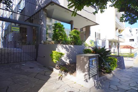 Apartamento à venda com 70m², 2 quartos e 1 vaga Apartamento à venda com 70m², 2 quartos e 1 vagaFachada