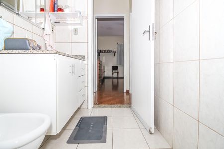 Apartamento à venda com 84m², 2 quartos e sem vaga Apartamento à venda com 84m², 2 quartos e sem vagaBanheiro
