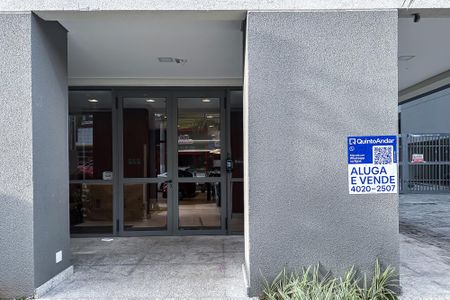 Studio à venda com 30m², 1 quarto e sem vaga Studio à venda com 30m², 1 quarto e sem vagaEntrada