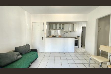 Sala  de apartamento para alugar com 1 quarto, 48m² em Rio Vermelho, Salvador