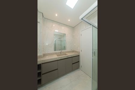 Apartamento à venda com 97m², 2 quartos e sem vagaBanheiro