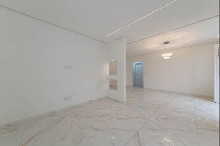 Apartamento à venda com 97m², 2 quartos e sem vagaSala