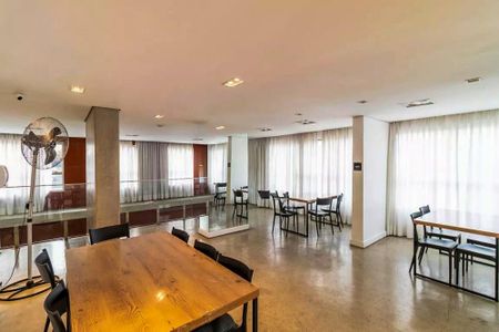 Apartamento para alugar com 70m², 1 quarto e 1 vaga Apartamento para alugar com 70m², 1 quarto e 1 vagaÁrea comum - Home Office