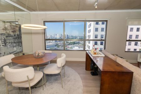 Apartamento para alugar com 70m², 1 quarto e 1 vaga Apartamento para alugar com 70m², 1 quarto e 1 vagaSala de Jantar