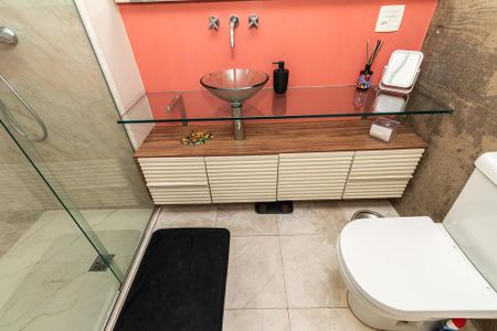 Apartamento para alugar com 70m², 1 quarto e 1 vaga Apartamento para alugar com 70m², 1 quarto e 1 vagaBanheiro