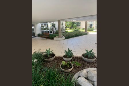 Apartamento à venda com 67m², 2 quartos e 2 vagas Apartamento à venda com 67m², 2 quartos e 2 vagasÁrea externa