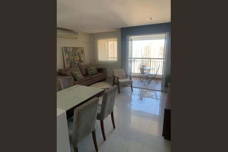 Apartamento à venda com 67m², 2 quartos e 2 vagas Apartamento à venda com 67m², 2 quartos e 2 vagasSala