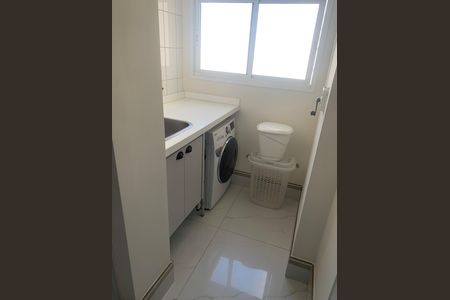 Apartamento à venda com 67m², 2 quartos e 2 vagas Apartamento à venda com 67m², 2 quartos e 2 vagasÁrea de serviço