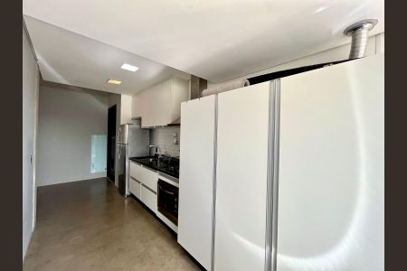 Apartamento à venda com 70m², 1 quarto e 1 vaga Apartamento à venda com 70m², 1 quarto e 1 vagaÁrea de Serviço