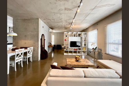 Sala de apartamento para alugar com 1 quarto, 70m² em Centro, Campinas