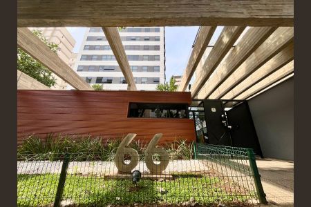 Apartamento à venda com 70m², 1 quarto e 1 vaga Apartamento à venda com 70m², 1 quarto e 1 vagaFachada e portaria