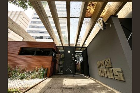 Apartamento à venda com 70m², 1 quarto e 1 vaga Apartamento à venda com 70m², 1 quarto e 1 vagaFachada e portaria